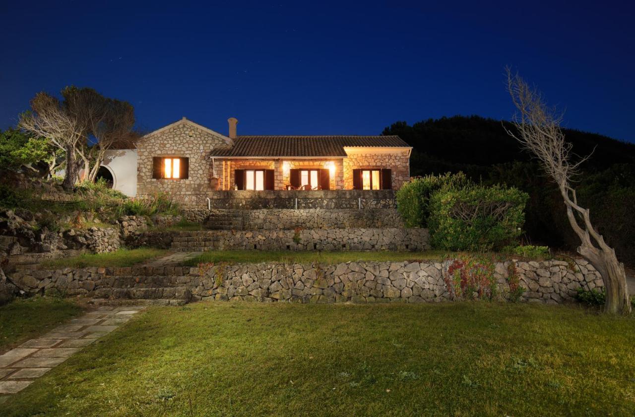 Villa Quietude Agios Stefanos Avliotes  Exteriör bild