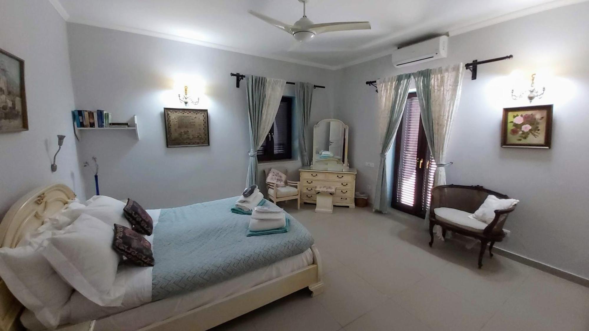 Villa Quietude Agios Stefanos Avliotes  Exteriör bild